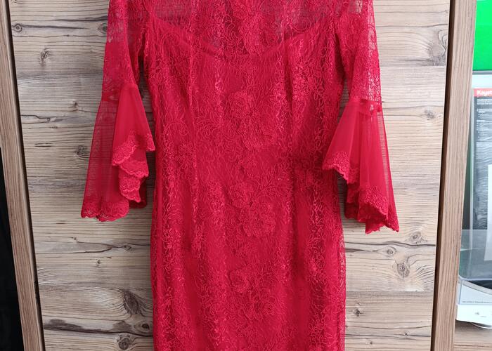 Grajewo ogłoszenia: Sprzedam elegancką koronkową sukienkę rozmiar 36. Uciąga się...